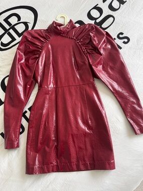 Structured Puff-Sleeve Mini Dress in Deep Wine